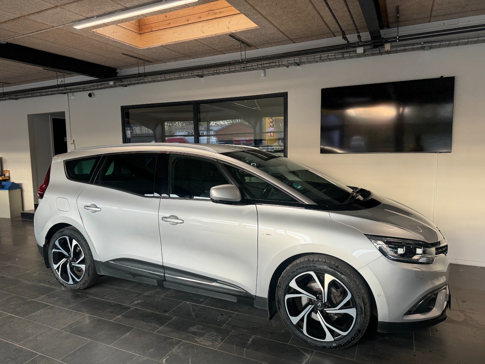 Renault Grand Scenic IV 1,6 dCi 160 Bose Edition EDC 7prs